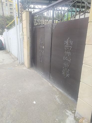berde ev: Birbaşa sahibindən ayrı qiriş-cixişi küçədən olan,uzun müddətli — 2