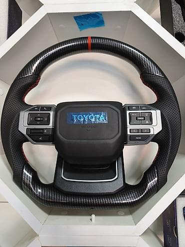 Toyota üçün sport sükan – karbon lif dizaynlı, D-cut (yastı alt hissə)