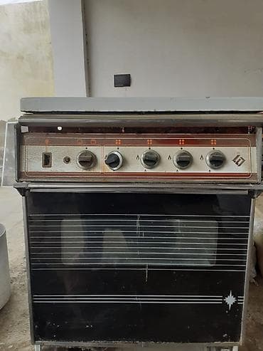 qaz ustu: Qaz sobası Ayrıca dayanan, 4 gözlü — 2