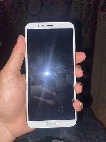 berde telefon: Honor rəng - Qızılı, Barmaq izi — 1