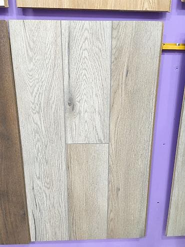 laminat mebel: Məhsul: Laminat döşəmə paneli - Görünüş: Təbii açıq-dənəvər palıd — 1