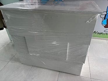 Ağ rəngli qəbul/administrasiya masası – salon, klinika, ofis və