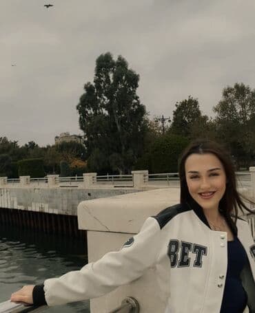 usag kravatlari: Çıxarıla bilən beşikli araba — 2