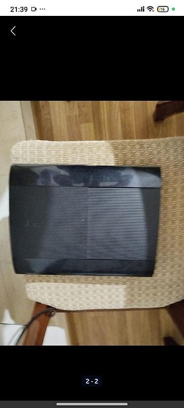 44 oyunu var.Yaxşi veziyyetdedir.Sony PlayStation 3 (Super Slim) oyun