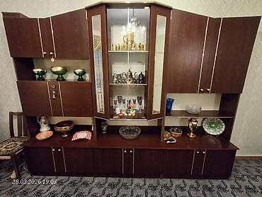 Mebel dəsti - Material: tünd qoz rəngli laminat/MDF görünüşlü korpus