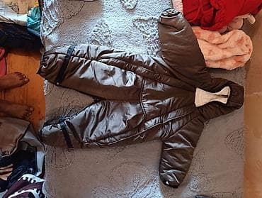 Kombinezonlar: Uşaq üçün üst geyim dəsti 1) Sarı qalın şişmə jaket - Kapüşonlu - Ön — 3