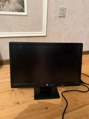 Ноутбуки: HP LED monitor - Model: HP V197 (ekranın aşağı hissəsində “V197” qeyd — 1
