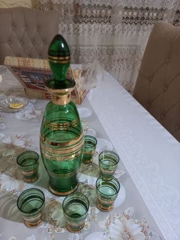 продам бутылки стеклянные: Boqema dest — 1