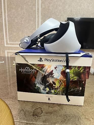 PS4 (Sony PlayStation 4): Təcili satıldığı üçün qiymət münasib qoyulub. Vəziyyəti: İdeal (yeni — 4