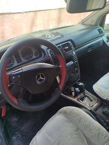 qazel farası: Mercedes-Benz B - klass Motor və korobka əladır.Korobkanı təzə — 8