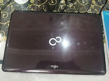 Fujitsu noutbuku Xüsusiyyətlər: - Ekran: təxminən 15.6" geniş format — 2