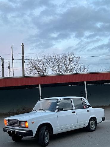 Avtomobil satışı: VAZ (LADA) 2107: 1.6 l | 2008 il 65523 km Sedan — 2