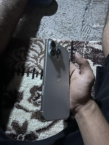 iphone yevlax: IPhone 16 Pro Max, 256 GB, Gümüşü, Face ID — 1