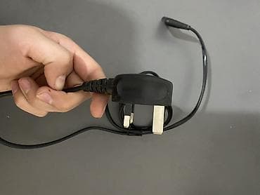 pc monitor: Samsung 22" HDTV/Monitor – Model: LA22D400E1M (Type: LA22D400) — 9