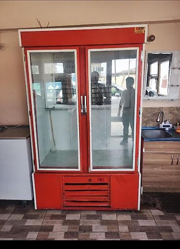 💫RR Et soyuducusu – tam işlək. - İkiqat şüşəli vitrindir, ön tərəfi