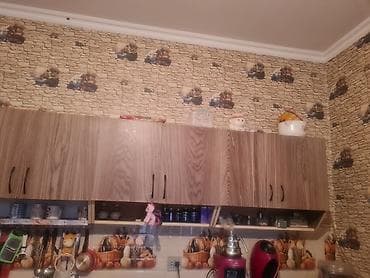 kuxna skafi: Mətbəx mebeli dəsti - Üst modul: taxta teksturalı laminat fasadlar, 4 — 1