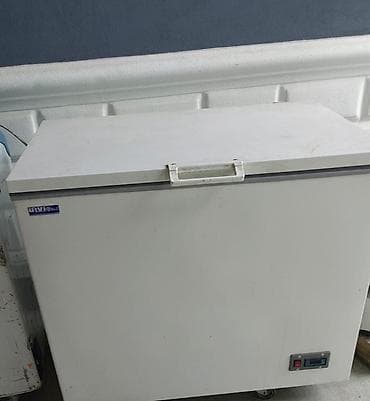 Şüşəli dondurucu