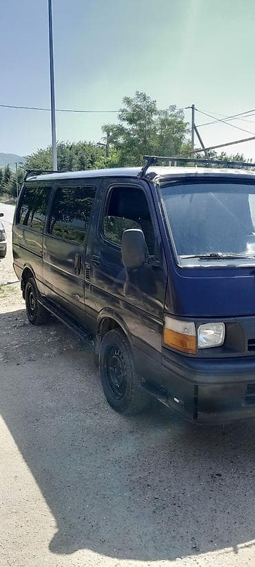 lovol 504 b: Toyota HiAce mikroavtobus - Kuzov: uzun baza, 4 yan sürüşən/adi — 5
