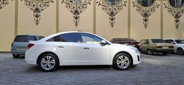 Avtomobil alışı: Chevrolet Cruze: 1.8 l | 2014 il 267000 km Sedan — 8