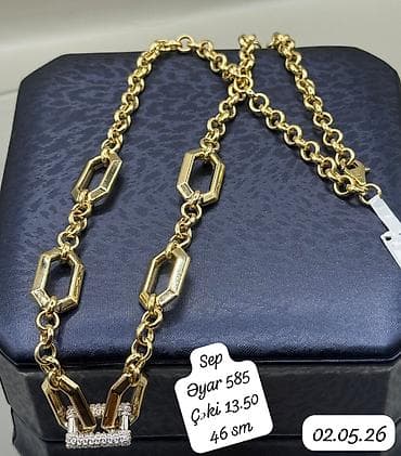 xarı bülbül kulon: Dəstə daxildir: Sırğa, Cartier, Sarı qızıl, 585 Əyar — 5
