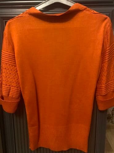 yundan kişi sviterləri: Sviterlər — 1