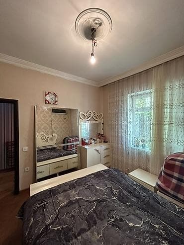 şu: Yeni Yasamal Eşq İNN restoranını yanı.! Dayanacaqa 2 deq mesafe 7B — 7