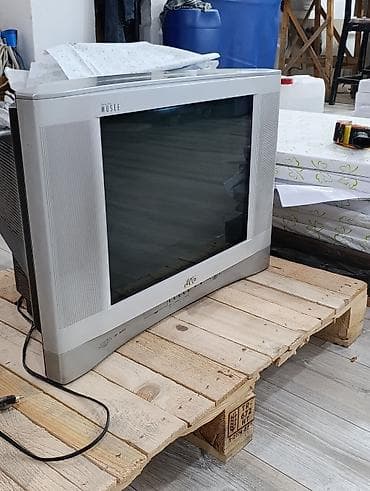 tilvizorlar: Televizor JVC 50" — 3