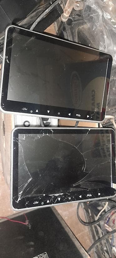 maqintafon kalonka: Maqnitol, AUX — 9