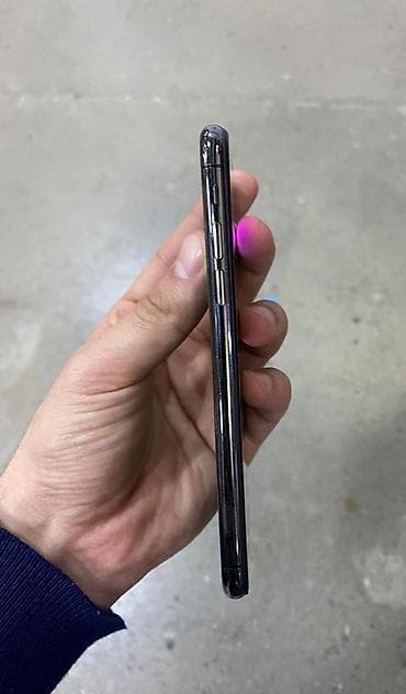 iphon 16 pro: IPhone X, Qara, Face ID — 4