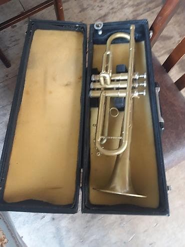Спорт и хобби: Məhsul: Truba (boru) – klapanlı, metal korpuslu Təsvir: - Material — 9