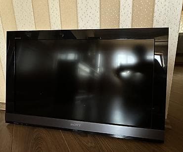 SONY®️ MODEL NO. KDL-32EX700 LCD DIGITAL COLOUR TV 110-240V~