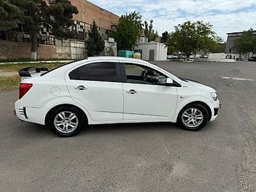 baqaj satilir: Chevrolet Aveo: 1.4 l | 2012 il 235000 km Sedan — 6