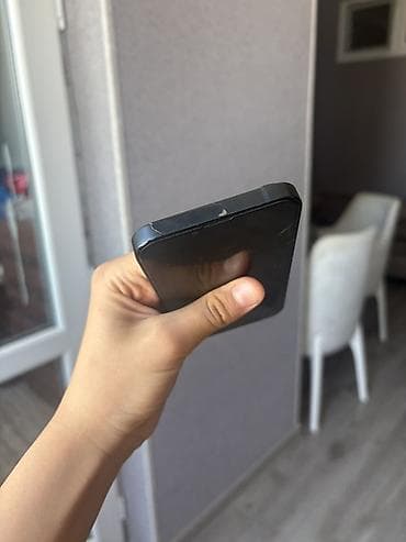 modem wifi sim: IPhone 14, 128 GB, Qara — 6