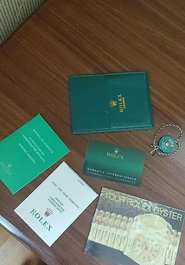 fit saat: Məhsul: Rolex qol saatı (qara) Xüsusiyyətlər: - Korpus və qolbaq — 4