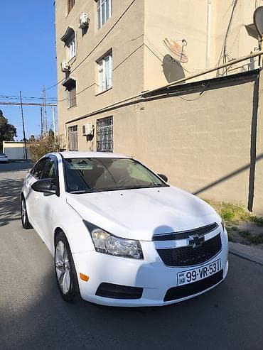 r15 disklər: Chevrolet Cruze: 1.4 l | 2013 il 304363 km Sedan — 9