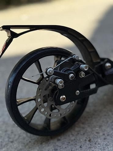 gitara kabel: Şəhər skateri – mexaniki (elektriksiz) kick skuter Xüsusiyyətlər: - — 2