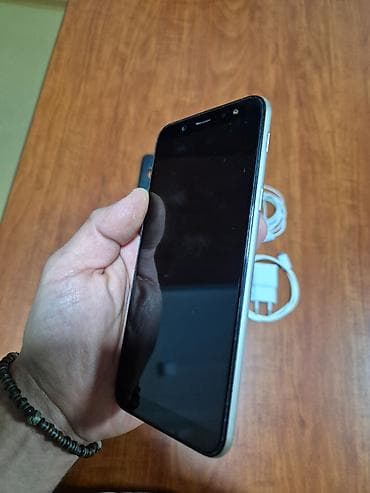 bulutus nausnik: Samsung Galaxy A6, 32 GB, rəng - Qızılı — 4