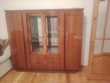 Açılan, 4 qapılı Düz dolab, Bufet