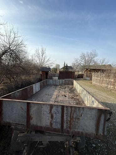 qara soyuducu: Kənd təsərrüfatı üçün qoşqu və torpaq işləmə avadanlığı satılır: - — 5