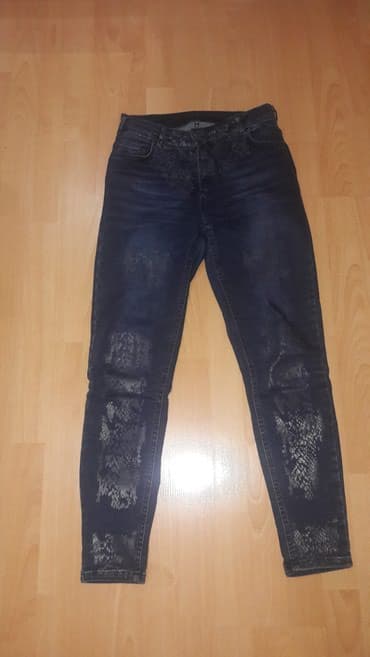 cins salvarlar ve koynekler: Jeans Fabrika razmer M — 7