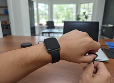 qadınlar üçün noutbuk ryukzakları: Yeni, Smart saat, Apple, Suya davamlı, rəng - Gümüşü — 2