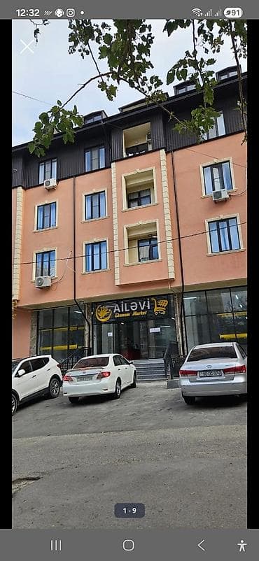 yeni yaşma: Yeni tikili binada 2 otaqlı mənzil (studia tipli zal + ayrıca yataq — 1