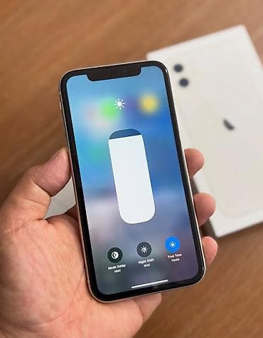 apple klaviatura: IPhone 11, 64 GB, Ağ, Zəmanət, Simsiz şarj, Face ID — 8