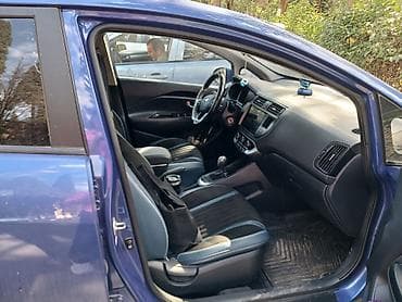 Продажа авто: Kia Rio: 1.6 л | 2015 г. Седан — 6