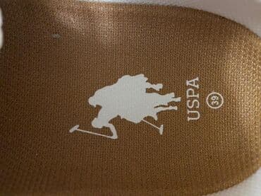 rezin botlar: USPA ağ rəngli sniker - Rəng: tam ağ, qızılı detallarla - Brend — 9