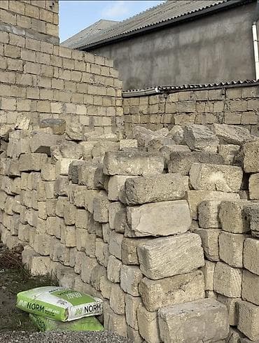 2ci el ewyalar: - Islenmis Kubikler satilir.Icinde super vezyetde olanlarida — 4