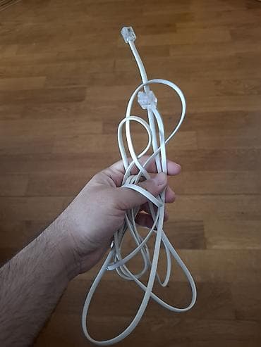 nikai tv: TV və elektronika aksesuarları dəsti Tərkib: - 12V 1.0A adapter — 5