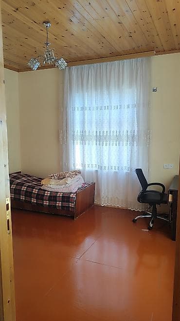 Həyət evi alıram: 4 otaqlı, 200 kv. m, Orta təmir — 8