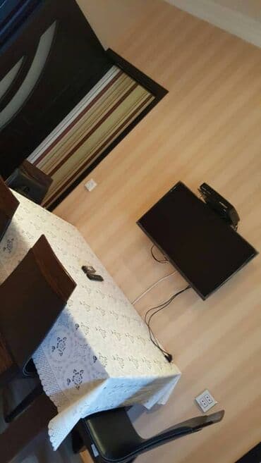 bina az musfiq qesebesi kohne tikili: Nəsimi rayonu,20 yanvar metrosuna yaxın 5 mertebeli binanın 4 cü — 5