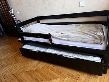 2li carpayi. Uzerinde matraslar da verilir. Fistiq agacindan — 2
